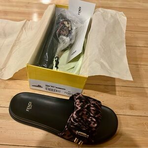 Fendi Black and Brown Tobacco Nero Sandal Slides